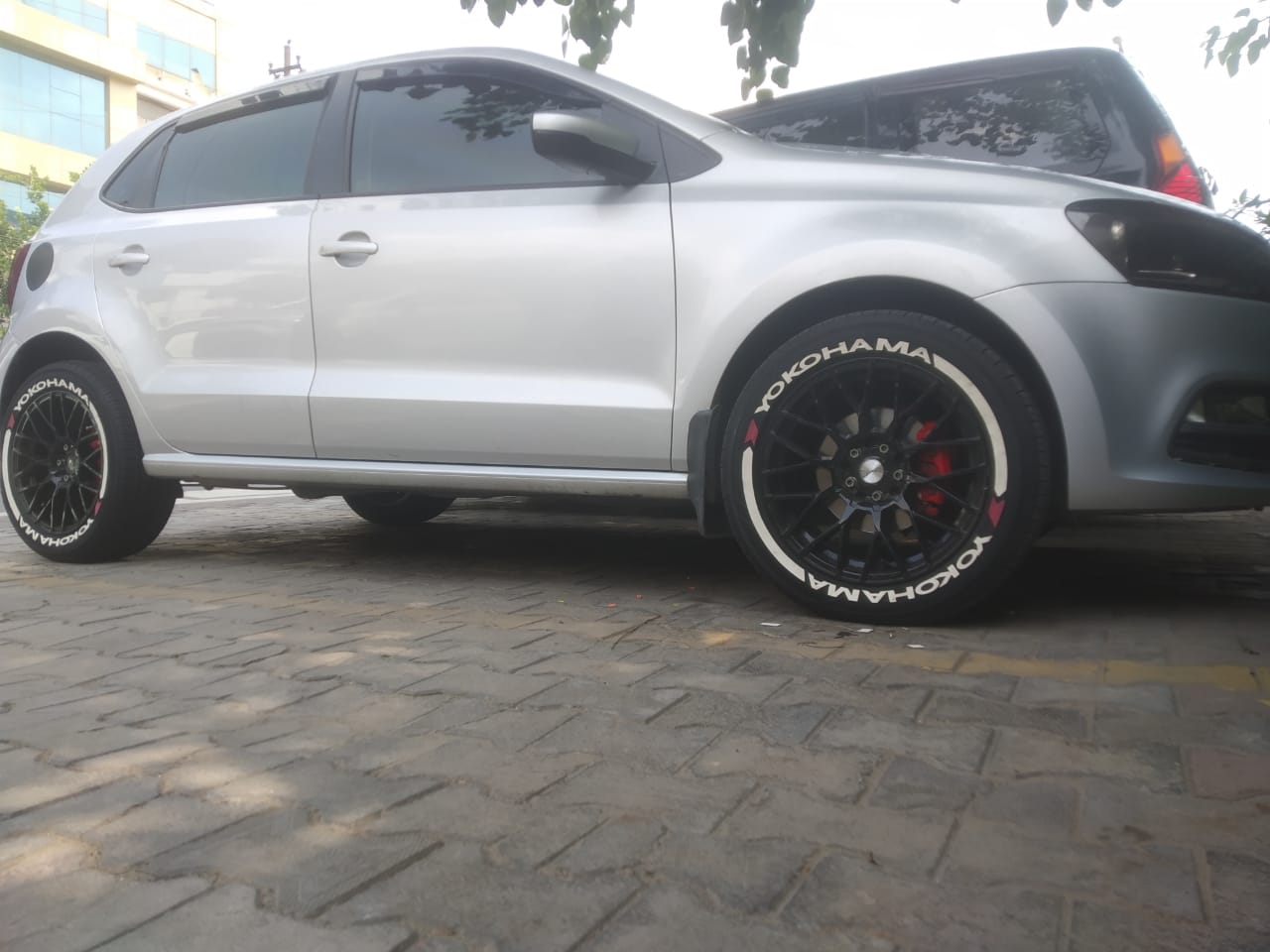YOKOHAMA & STRIP TYRE 3D STICKERS - Image 15